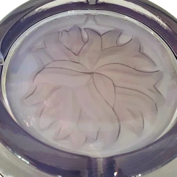 Mid-Century Neodymium Alexandrite Art Glass Ashtray Color-Change Engraved Floral - Picture 4 of 5